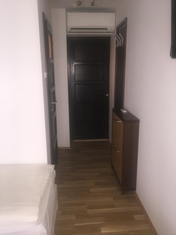 מלון Kisoroszi Magyar Golf Club מראה חיצוני תמונה